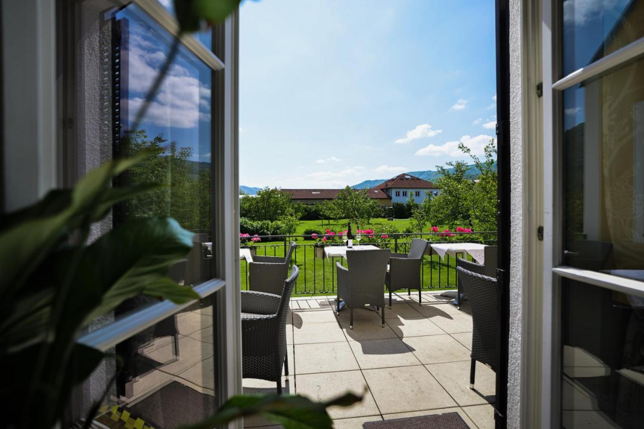 Donauhof - Hotel Garni Вайсенкірхен-ін-дер-Вахау Екстер'єр фото