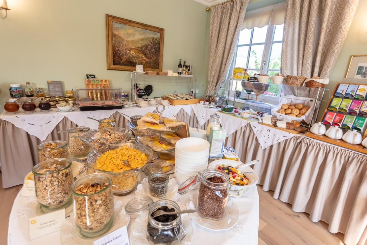 Donauhof - Hotel Garni Вайсенкірхен-ін-дер-Вахау Екстер'єр фото